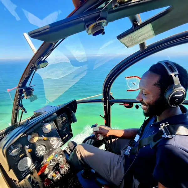 Helipilot helicopter training and scenic flight photo 12