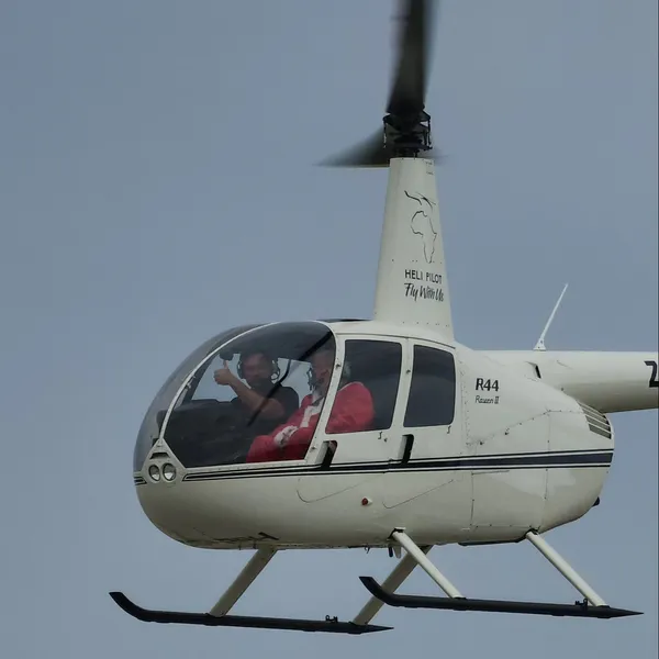 Helipilot helicopter training and scenic flight photo 13