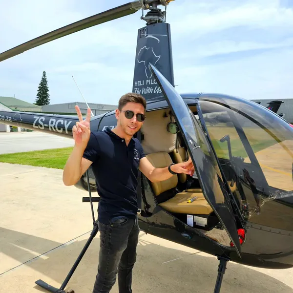 Helipilot helicopter training and scenic flight photo 18