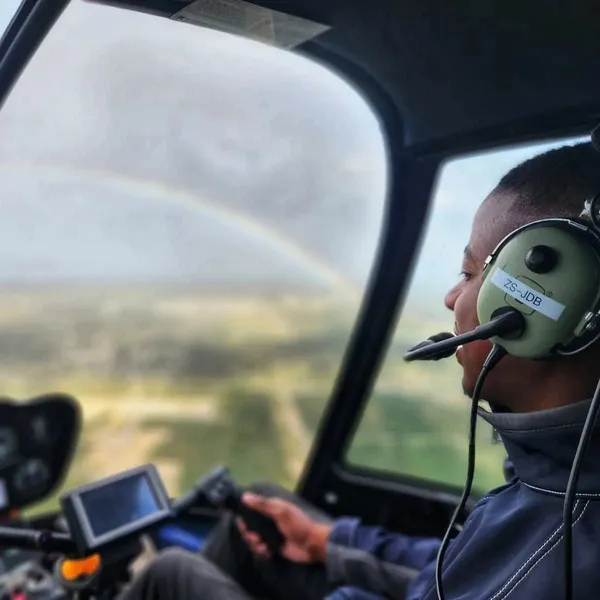 Helipilot helicopter training and scenic flight photo 2