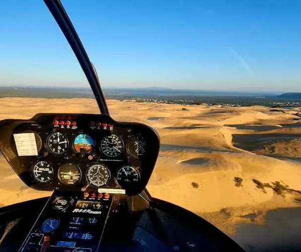 Helipilot helicopter training and scenic flight photo 3