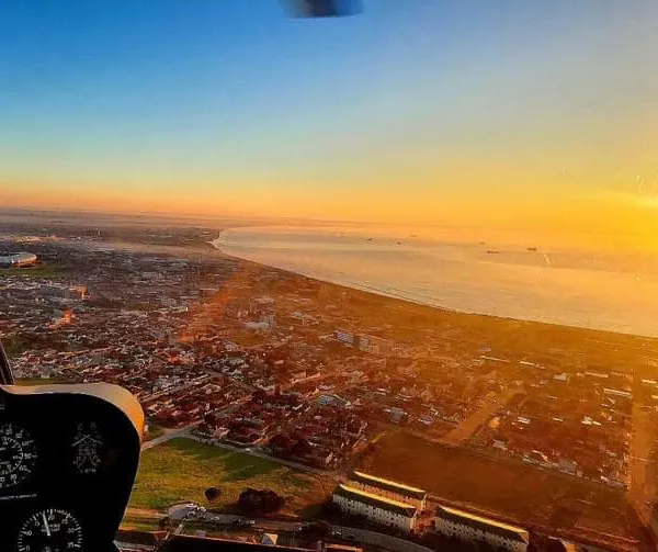Helipilot helicopter training and scenic flight photo 32