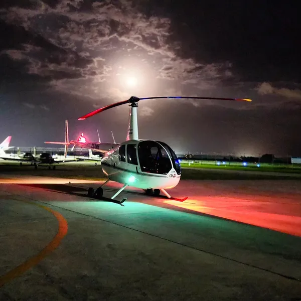 Helipilot helicopter training and scenic flight photo 4