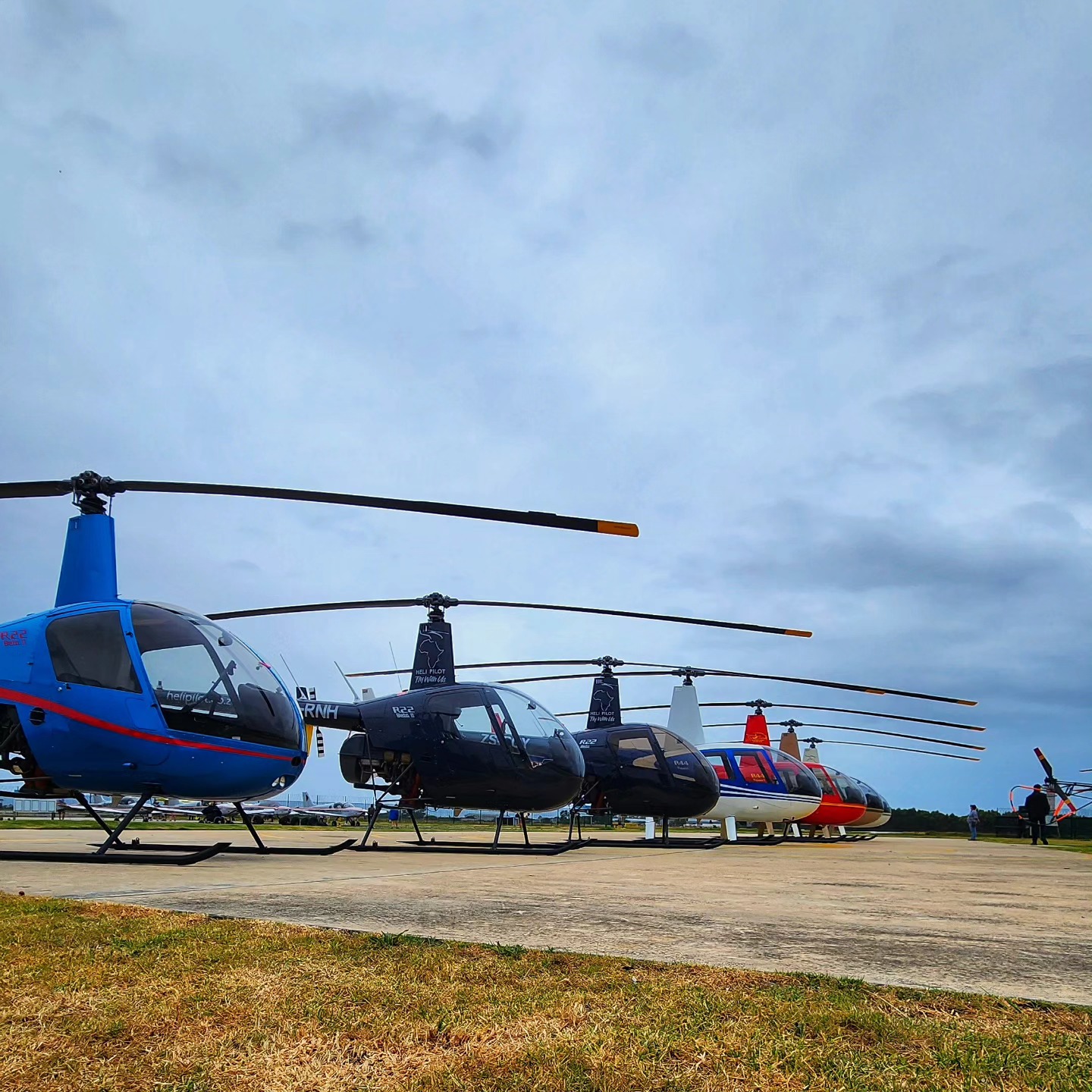 Helipilot helicopter training and scenic flight photo 14