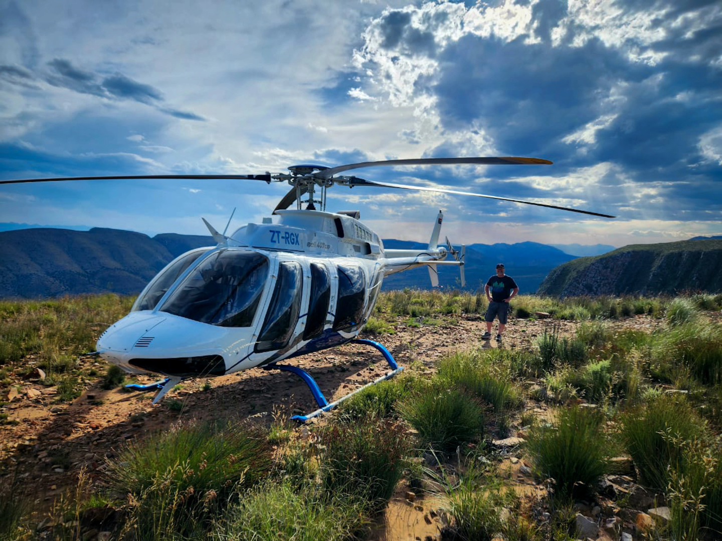Helipilot helicopter training and scenic flight photo 15