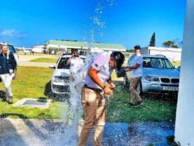 Anees soaks in water for his Solo. 11/04/2018